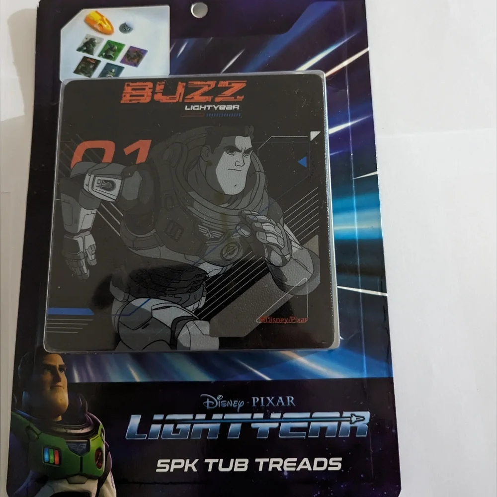 Disney Pixar Buzz Lightyear 5pk tub treads